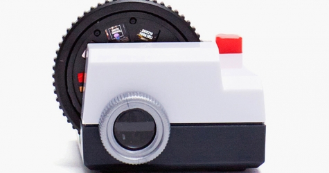 Instagram-проектор от Opening Ceremony и Projecteo