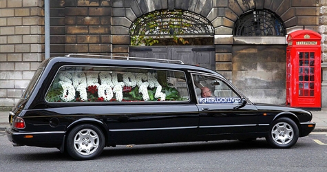 Дату премьеры \"Шерлока\" анонсировал катафалк