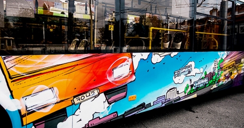 В Москве появились арт-троллейбусы