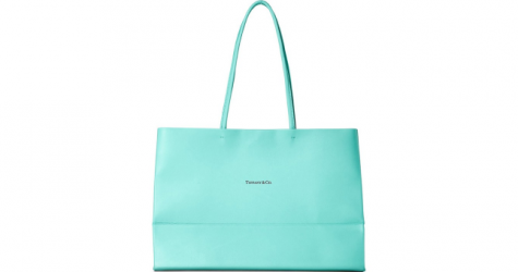 Tiffany & Co выпускает свой подарочный пакет в виде кожаной сумки