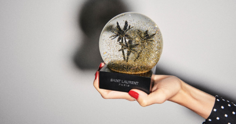 Saint Laurent выпустил рождественские подарки и украшения
