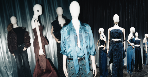 Деним, стразы, бахрома: новая глава бренда Liu Jo