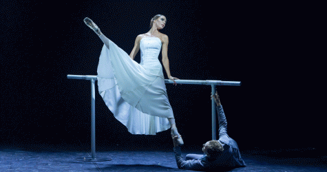 «Красная Жизель» и опера с ИИ-декорациями: что смотреть в театрах оперы и балета этой осенью