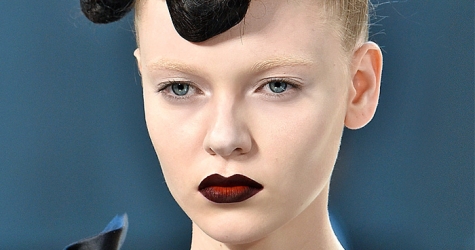 Тенденция: градиент на губах