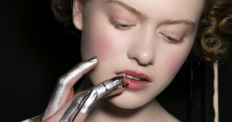 6 вариантов маникюра для новогодней вечеринки