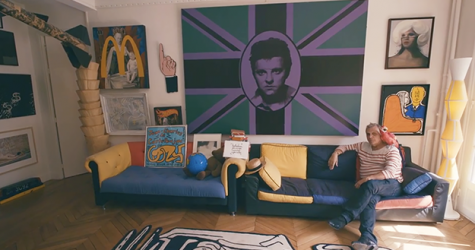 Как и где живет Жан-Шарль де Кастельбажак