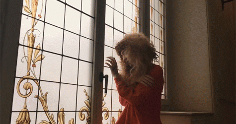 Граймс выпустила сразу четыре новых клипа