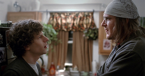 Джесси Айзенберг в трейлере к фильму \"Конец тура\"