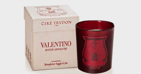 Valentino и Cire Trudon выпустили праздничную свечу
