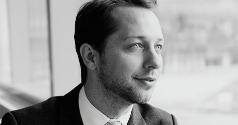 Дерек Бласберг о карьере телеведущего, инстинктах и искусстве принятия ванн