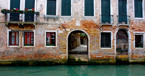 Венецианский синдром