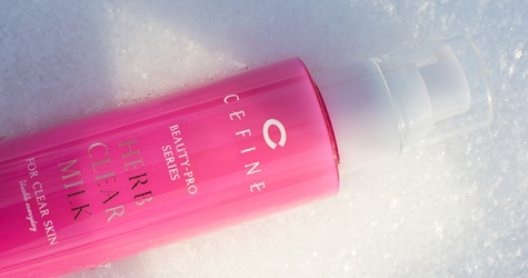 Выбор Buro 24/7: молочко-пилинг Herb Clear Milk от Cefine