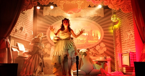 Предпоказ музыкального спектакля \"Сияние\" в Chateau de Fantomas