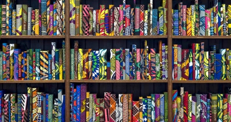 \"Британская библиотека\": 10 тысяч книг художника Йинки Шонибаре