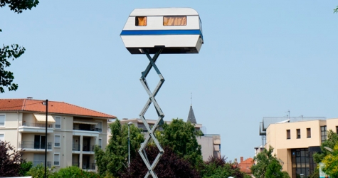 Караван уходит в небо: инсталляция Бенедетто Буфалино