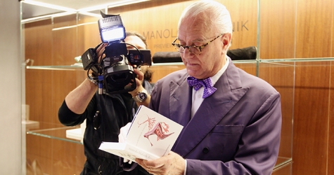 Маноло Бланик покажет коллекцию на Неделе моды в Нью-Йорке