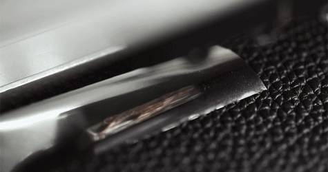 Волшебство в действии: как создаются сумки DiorEver