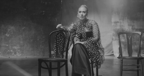 Адель выпустила черно-белый клип на песню «Oh My God» из нового альбома «30»