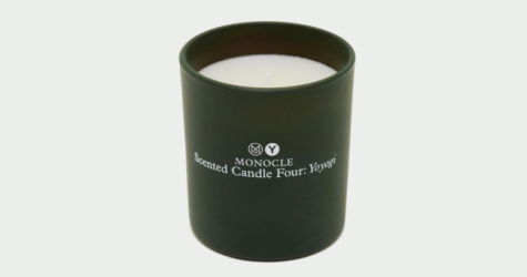 Comme des Garçons выпустил свечу с ароматом утреннего Токио
