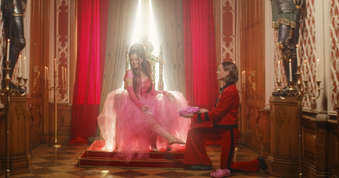 Crocs выпустил коллаборацию с группой Little Big