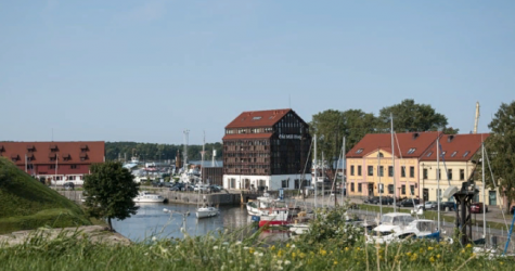 Литва будет выплачивать по 300 евро мигрантам, покинувшим страну