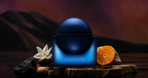 Дрейк представит первый аромат под названием Summer Mink