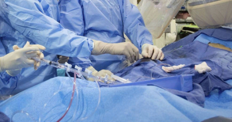 Японские врачи впервые провели пересадку легочной ткани от живых доноров пациентке с COVID-19