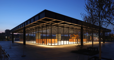 Saint Laurent проведет показ мужской коллекции в Новой национальной галерее в Берлине