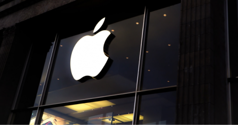 Apple и Spotify открыли представительства по закону о «приземлении» в России