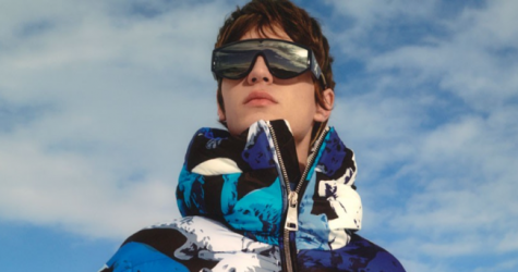 Kenzo выпустил коллекцию пуховиков с белыми медведями