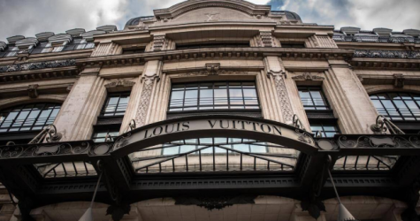 Рост выручки LVMH в третьем квартале существенно замедлился