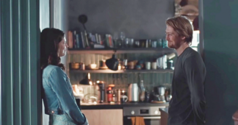 Hulu выпустил трейлер экранизации романа Салли Руни «Разговоры с друзьями»