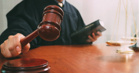 Трансгендерная женщина из России выиграла в ЕСПЧ дело о лишении родительских прав