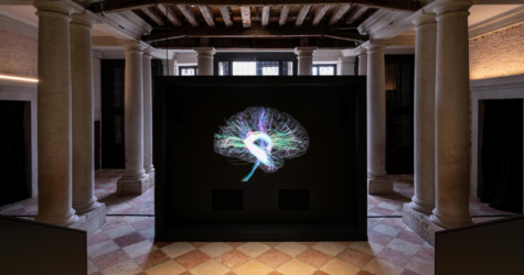 В Fondazione Prada открылась выставка, посвященная работе человеческого мозга