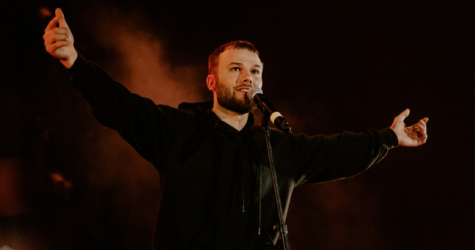Белорусский певец Макс Корж отменил концертный тур