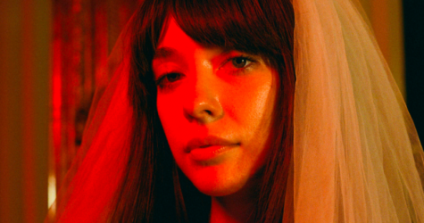 Mirèle выпустила клип на песню «Метагерой»