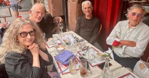 Актеры из сериала «Такси» воссоединились спустя 40 лет