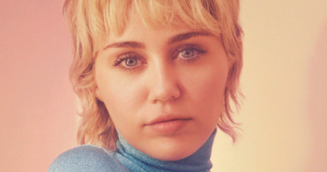 Майли Сайрус стала лицом нового аромата Gucci