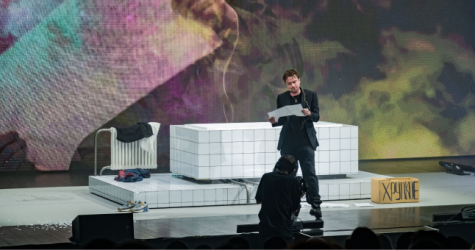 Вышел трейлер киноверсии спектакля «Планета Максимус» Александра Петрова