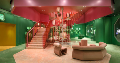 Swarovski открыл первый флагманский магазин в Азии