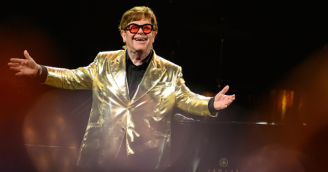 Элтон Джон дал последнее выступление на родине