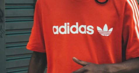 Обновленные магазины adidas в России могут открыться весной 2024 года