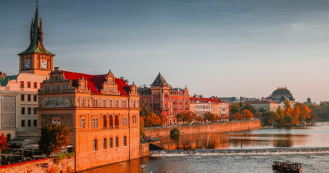 Чехия на год продлила запрет на выдачу виз россиянам