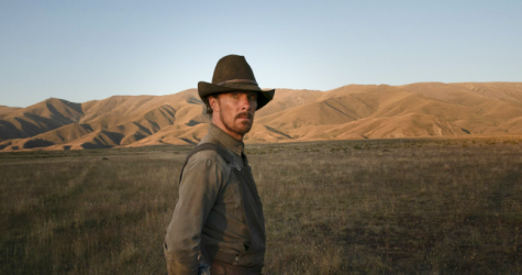 «Власть пса» и «Вестсайдская история»: стали известны обладатели премии «Золотой глобус»