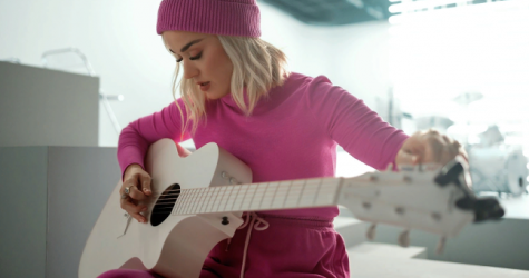 Кэти Перри записала кавер на песню The Beatles для Gap