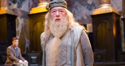 Умер сыгравший профессора Дамблдора актер Майкл Гэмбон