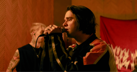 «Яндекс Музыка» запустила ютьюб-шоу с артистами «Утро в городе»