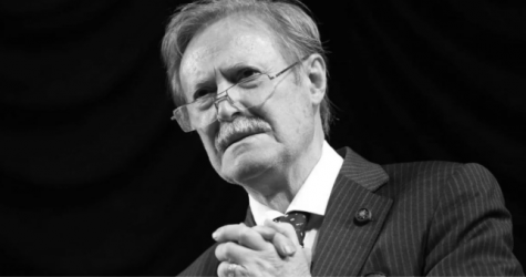 Умер художественный руководитель Малого театра Юрий Соломин