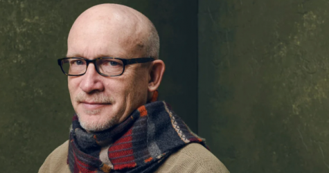 Алекс Гибни выпустит документальный фильм о музыканте Поле Саймоне