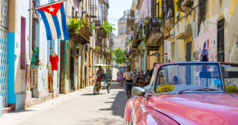 ТАСС: на Кубе начали принимать карты платежной системы «Мир»